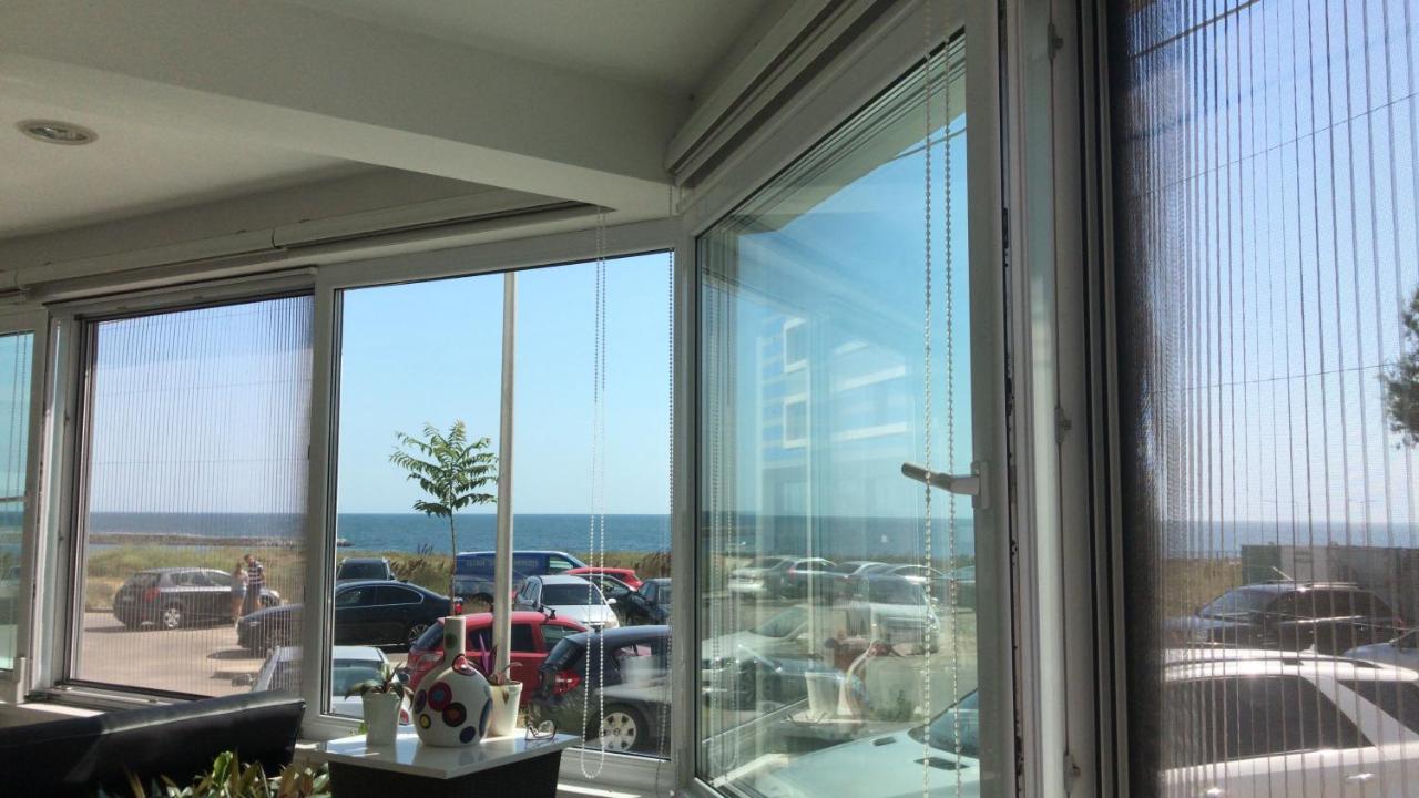 Ozana Apartament Lägenhet Constanţa Exteriör bild
