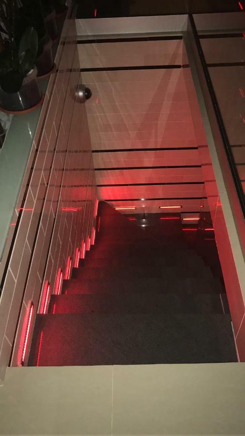 Ozana Apartament Lägenhet Constanţa Exteriör bild