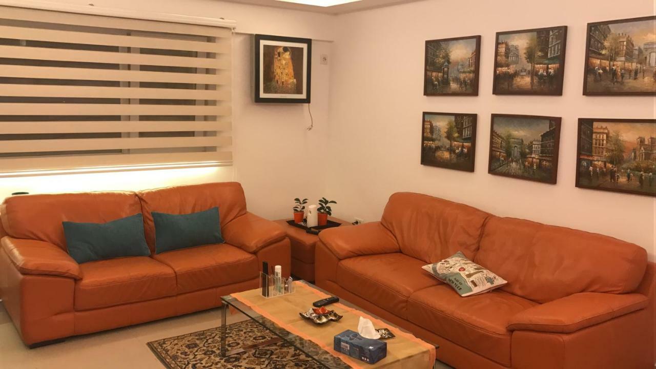 Ozana Apartament Lägenhet Constanţa Exteriör bild
