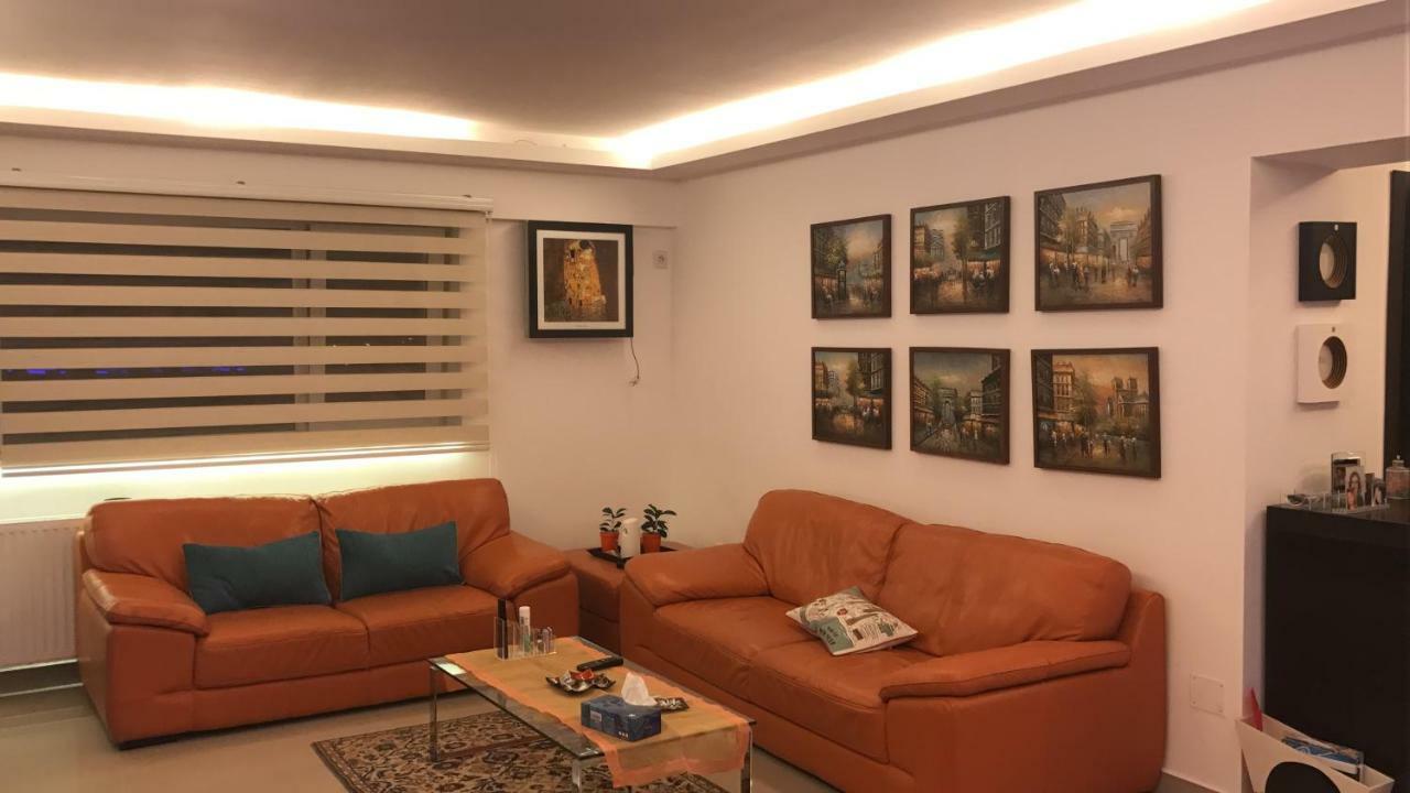 Ozana Apartament Lägenhet Constanţa Exteriör bild