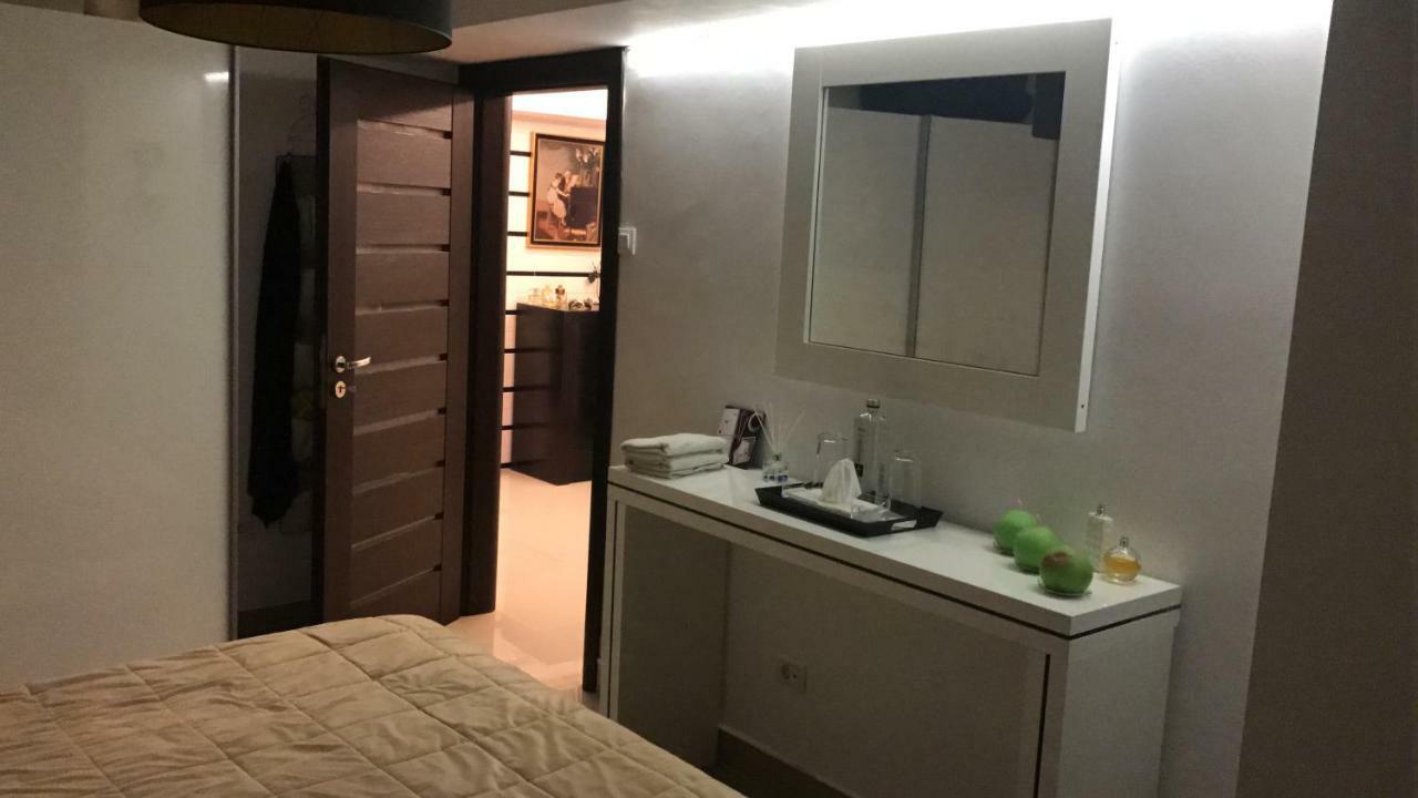 Ozana Apartament Lägenhet Constanţa Exteriör bild