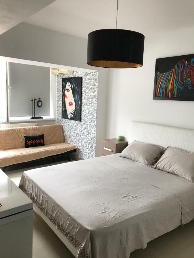 Ozana Apartament Lägenhet Constanţa Exteriör bild